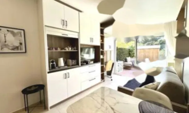 Недвижимость Apartment Pointe Croisette: 2