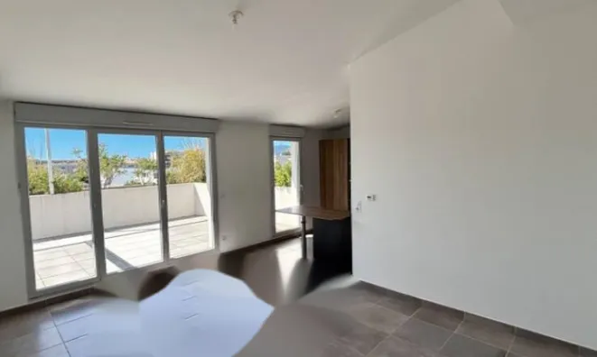 Недвижимость Apartment La Bocca: 4