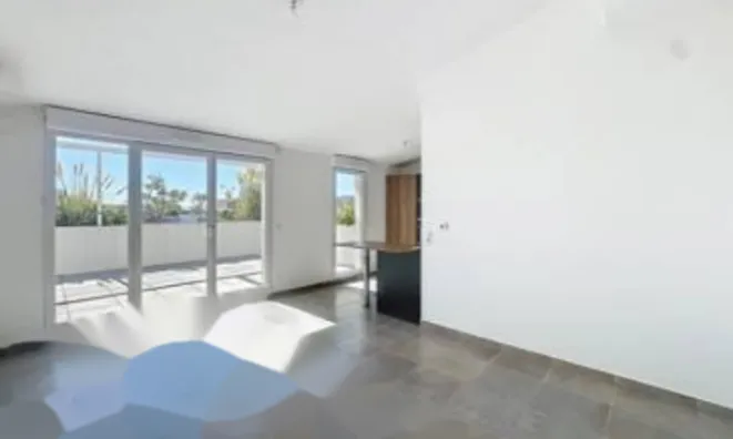 Недвижимость Apartment La Bocca: 3