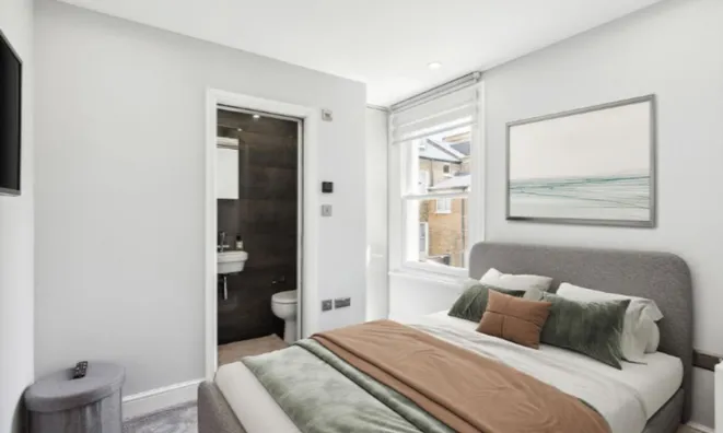 Недвижимость Uverdale Road: 2