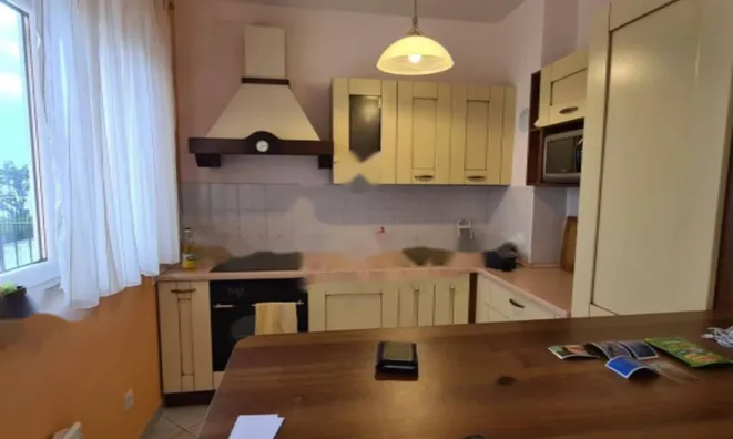 Недвижимость Трёхкомнатная квартира Центр, Опатия: 5