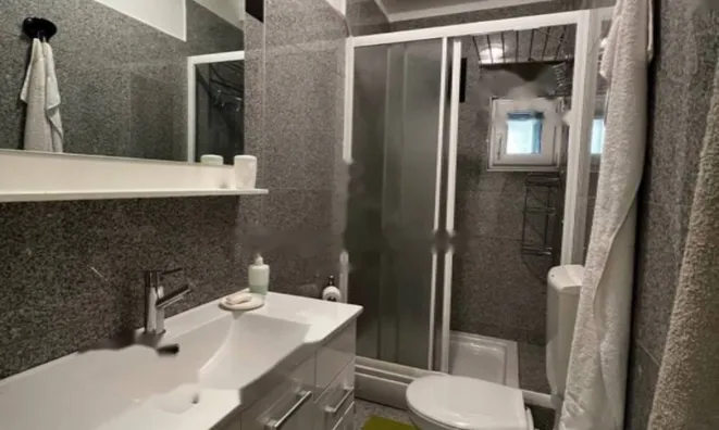 Недвижимость Двухкомнатная квартира, Центр: 12