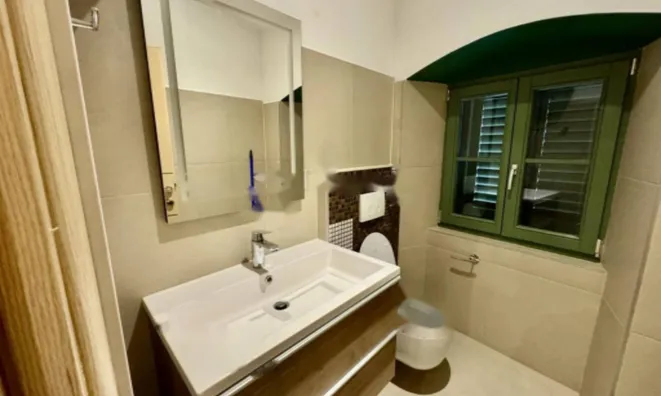 Недвижимость Трёхкомнатная квартира, Центр: 8