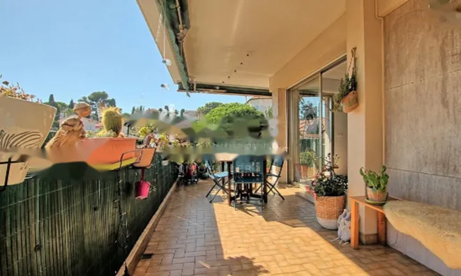 Недвижимость Apartment Carnot Cannes: 2