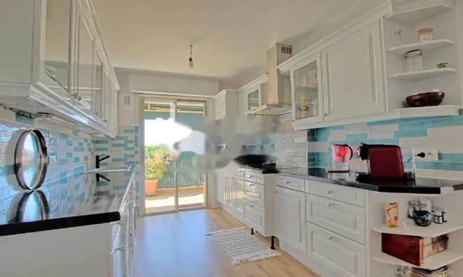 Недвижимость Apartment Carnot Cannes: 9