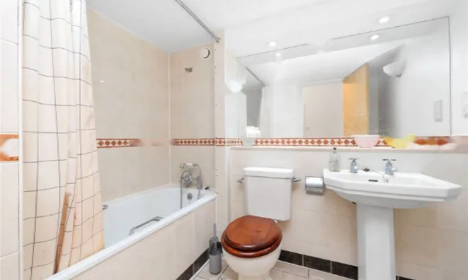 Недвижимость One Prescot Street: 7