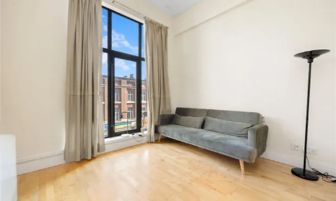 Недвижимость One Prescot Street: 8