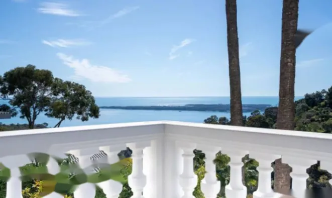 Недвижимость Villa Croix des Gardes: 1