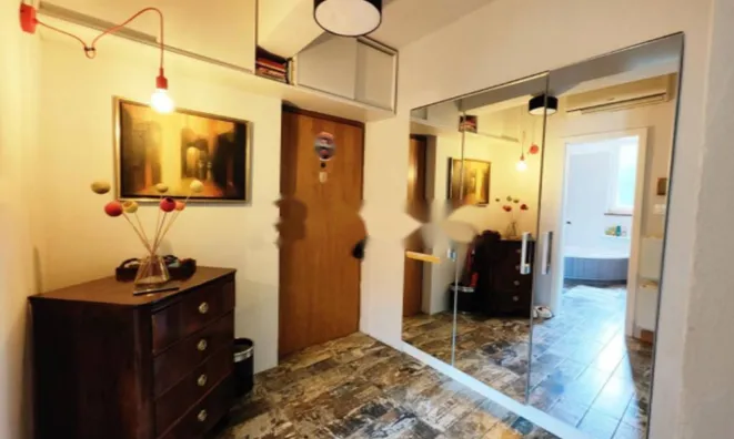 Недвижимость Трехкомнатная квартира в Центре: 7