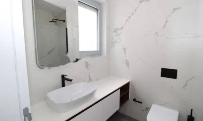 Недвижимость Четырехкомнатная квартира в центре Опатии: 31