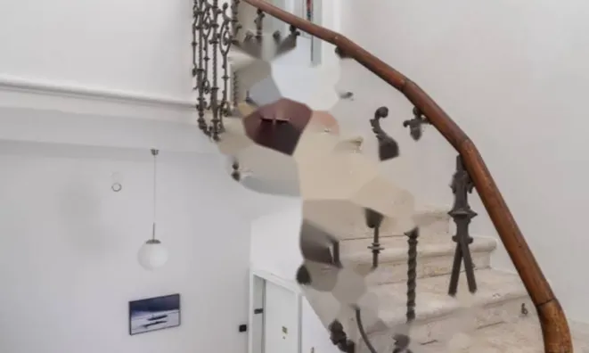 Недвижимость Трехкомнатная квартира в центре: 24