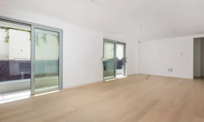 Недвижимость Трёхкомнатная квартира в Центре: 4