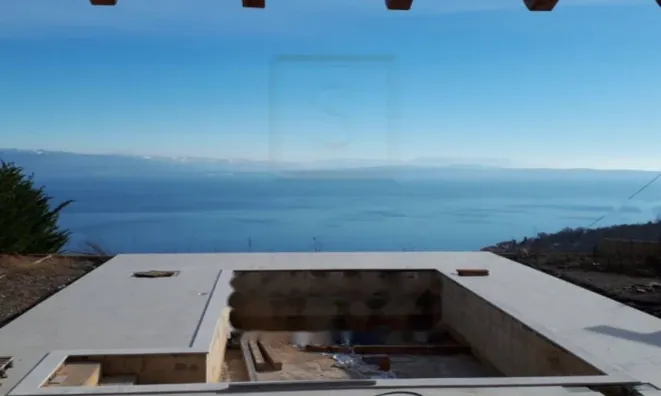 Недвижимость Многоквартирный дом Поляне: 9