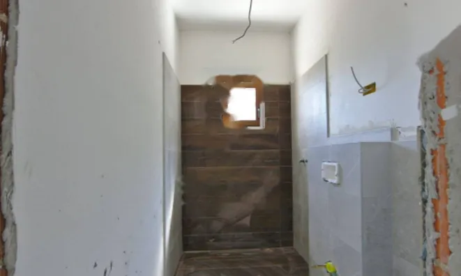 Недвижимость Многоквартирный дом Поляне: 23