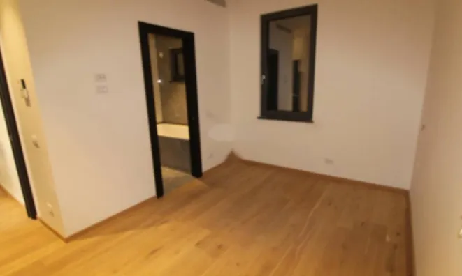 Недвижимость Трехкомнатная квартира в центре Опатии: 4