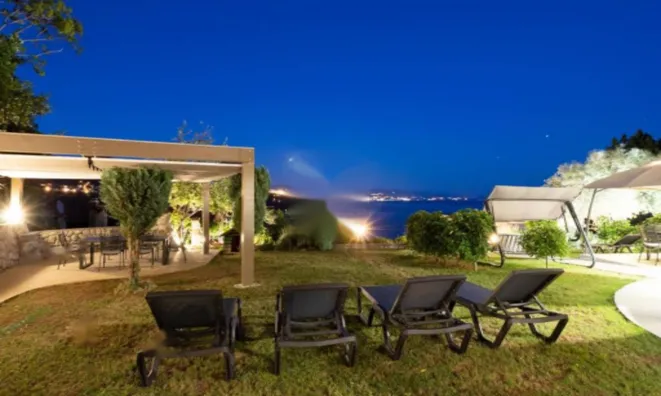 Недвижимость Квартира в центре Опатии: 25