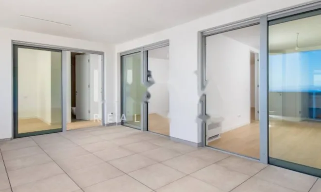 Недвижимость Двухкомнатная квартира, Центр: 14