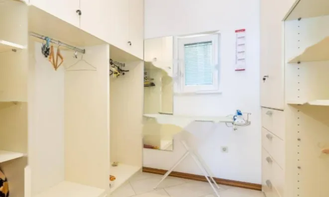 Недвижимость Семейный дом в Опатии: 63