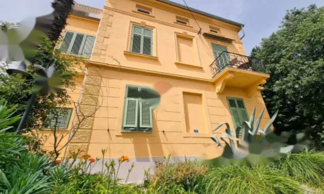 Недвижимость Двухкомнатная квартира в центре Опатии: 2