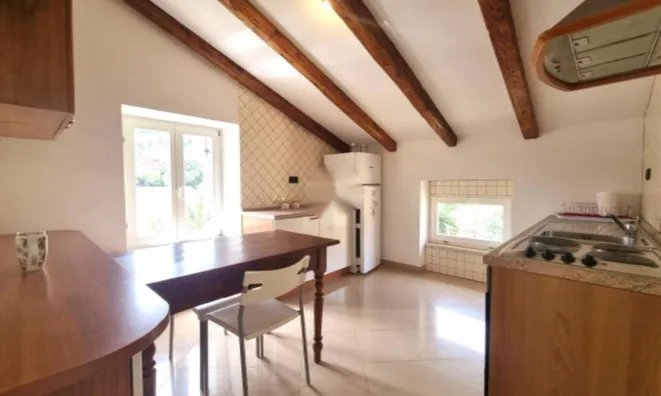 Недвижимость Двухкомнатная квартира в центре Опатии: 12