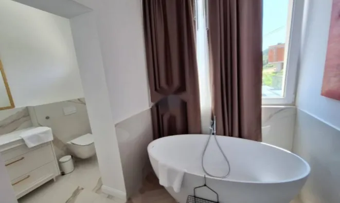 Недвижимость Трёхкомнатная квартира Добреч: 7