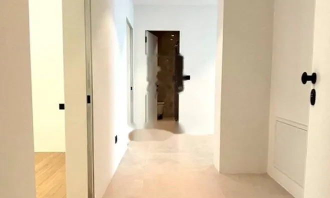 Недвижимость Четырехкомнатная квартира Центр: 15