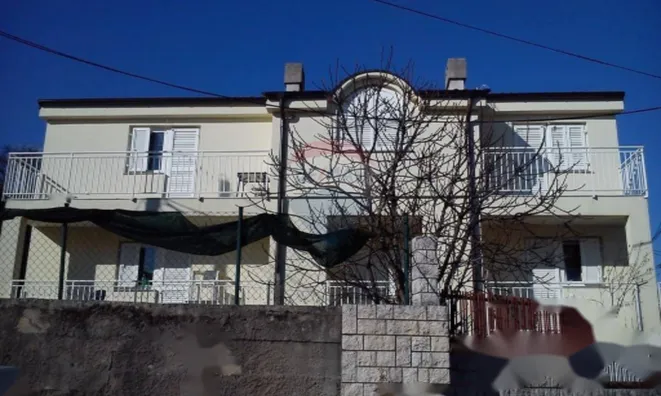 Недвижимость Семейный дом Побри, Опатия: 1