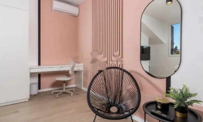 Недвижимость Трёхкомнатная квартира в Центре: 5