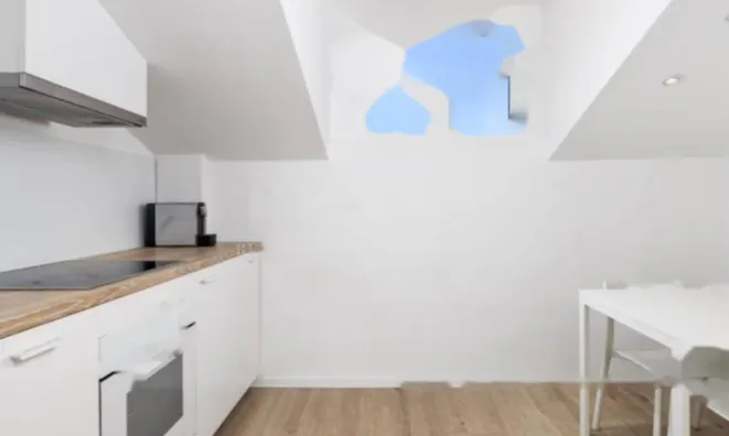 Недвижимость Трёхкомнатная квартира в Центре: 14