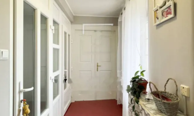 Недвижимость Трехкомнатная квартира Ика: 7