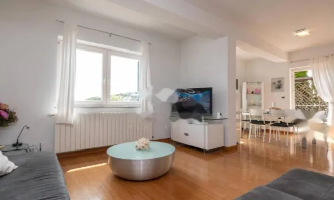 Недвижимость Трёхкомнатная квартира Ичичи: 2