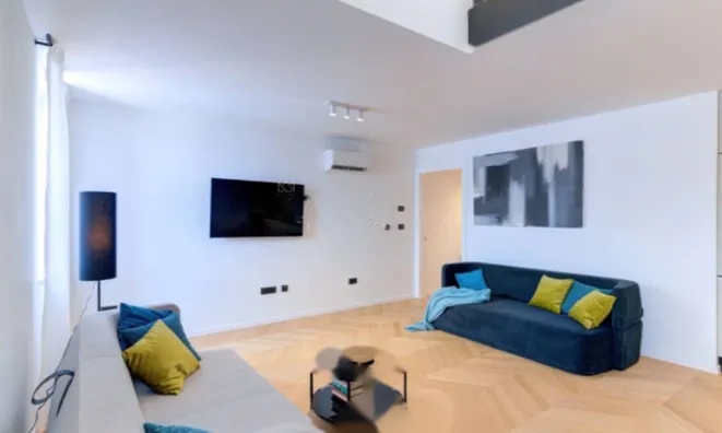 Недвижимость Четырехкомнатная квартира Опатия: 17