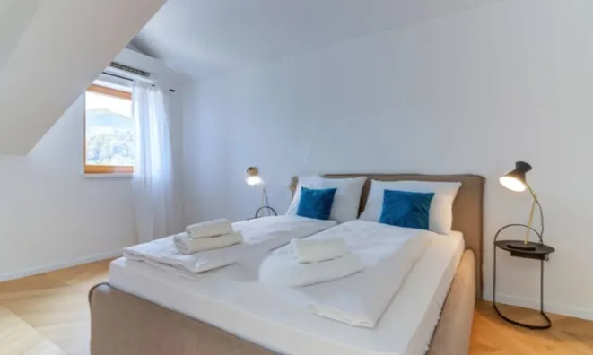 Недвижимость Четырехкомнатная квартира Опатия: 22