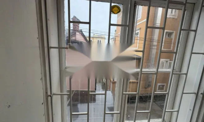 Недвижимость Двухкомнатная квартира в центре: 10