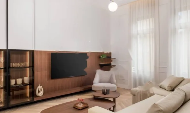 Недвижимость Двухкомнатная квартира в Центре: 7