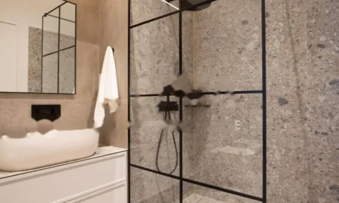 Недвижимость Двухкомнатная квартира в Центре: 9