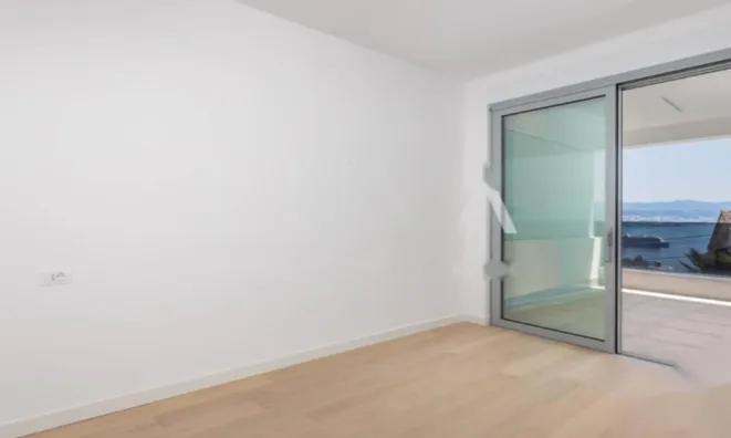 Недвижимость Двухкомнатная квартира в Опатии: 7