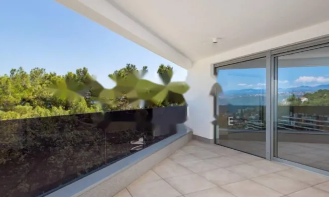 Недвижимость Четырехкомнатная квартира Центр Опатии: 17