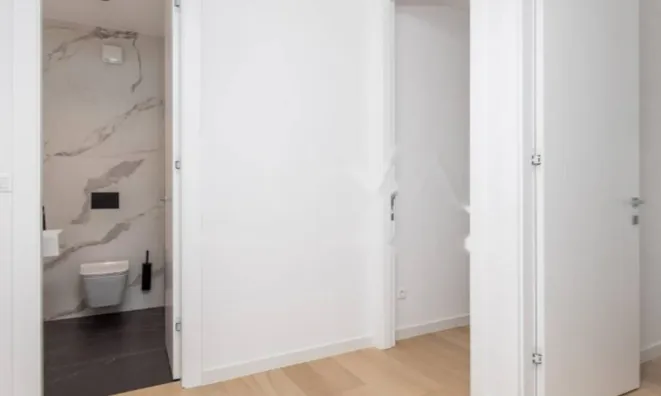 Недвижимость Четырехкомнатная квартира Центр Опатии: 20