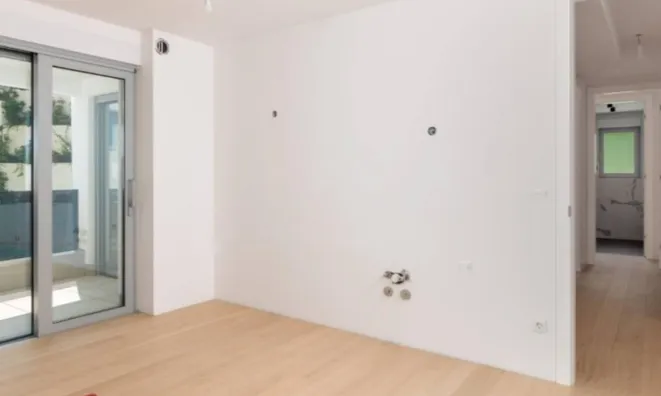 Недвижимость Четырехкомнатная квартира Центр Опатии: 43