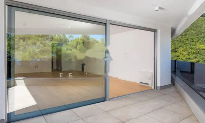 Недвижимость Четырехкомнатная квартира Центр Опатии: 49