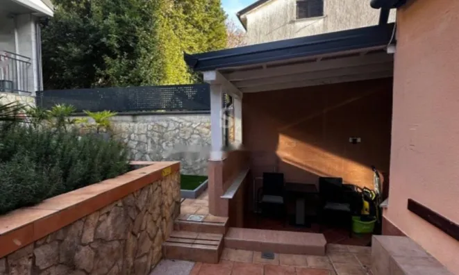 Недвижимость Трехкомнатная квартира, центр: 14