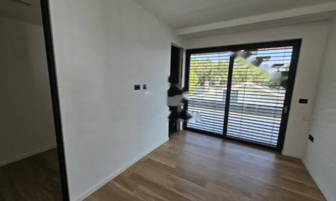 Недвижимость Четырёхкомнатная квартира в центре Опатии: 6