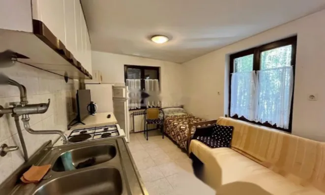 Недвижимость Дом для семьи Ика, Опатия: 24