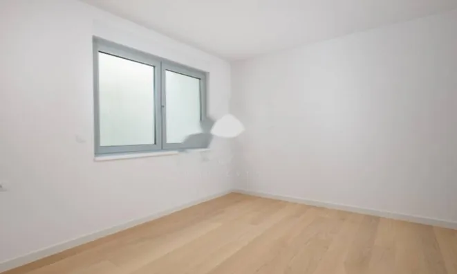 Недвижимость Трёхкомнатная квартира в Центре: 17