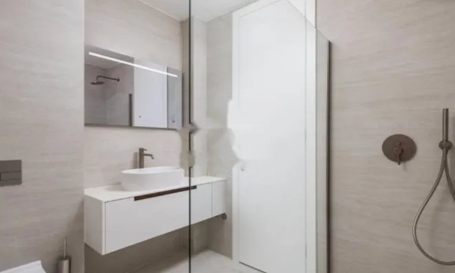 Недвижимость Трёхкомнатная квартира в Центре: 21