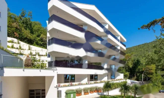 Недвижимость Трёхкомнатная квартира в Центре: 34