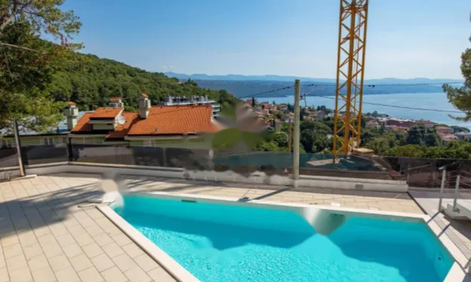 Недвижимость Трёхкомнатная квартира в Центре: 39