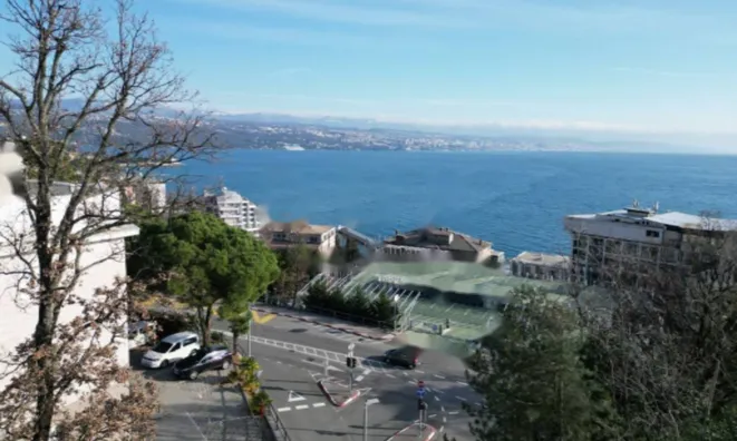 Недвижимость Четырехкомнатная квартира: 10