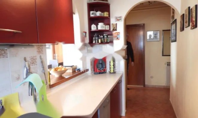 Недвижимость Четырехкомнатная квартира: 21